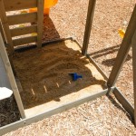 Complex de joaca NewPort KidKraft din lemn - Centru pe 2 nivele din cedru cu leagane si tobogan 